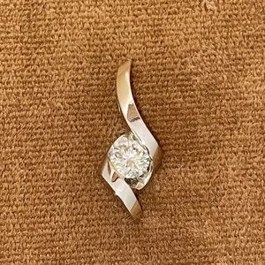 Solid 14K White Gold 1/4CT Round Cut Diamond Solitaire Designer SIRENA Pendant